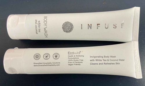 1-Shoppe Amenities Set | Infuse Pure White Tea & Coconut Hotel Body Wash | Bulk 1oz Travel Size Body Wash | Case of 20