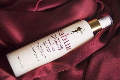 Rahua Hydration Detangler Spray + UV Barrier, Vegan Leave In Hair Spray, Conditioner for Added Shine, Damage Protection, Humidity & Frizz Control, Oil, Morete & Mango, All Hair Types, 6.5 Fl Oz