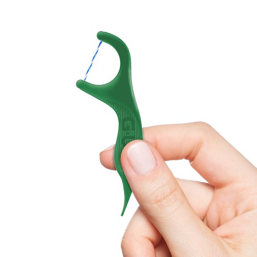 GUM Twisted Mint Floss Picks - Twisted Threads, Shred-Resistant Floss, Easy Grip Handle, 150 Count (Pack of 4)