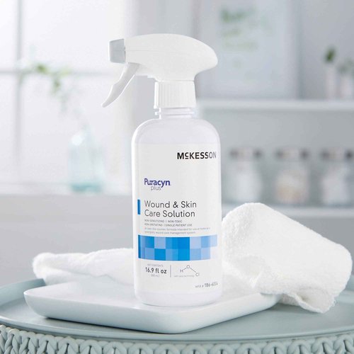 McKesson Puracyn Plus Wound Care Cleanser Spray, 16.9 oz [1 Count] First Aid Wash Solution for Minor Injuries, Cuts, Burns, Scrapes, Sores, Alcohol-Free