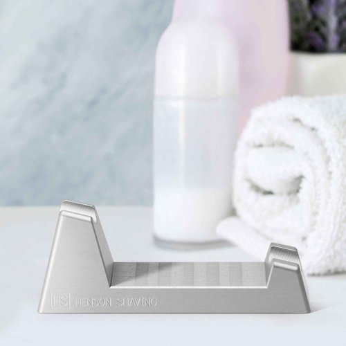 The Henson Razor Stand - Lightweight and Highly Durable Safety Razor Stand for Men and Women - Aluminum Razor Holder Designed for Henson AL13, Henson AL13-M, Henson Ti22