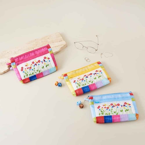 BOJAGI JADE Korean Traditional Patchwork Pouch – Hand-Embroidered Floral Design with Zipper (Light Blue)