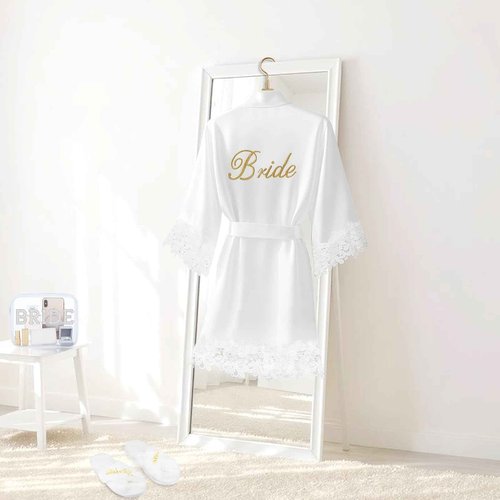 Hazms 3 Pcs Bride Robe for Wedding Day Set with Makeup Bag, Slippers, Lace Trim White Robe -Short Getting Ready Wedding Robes Bridesmaids Bride Gifts