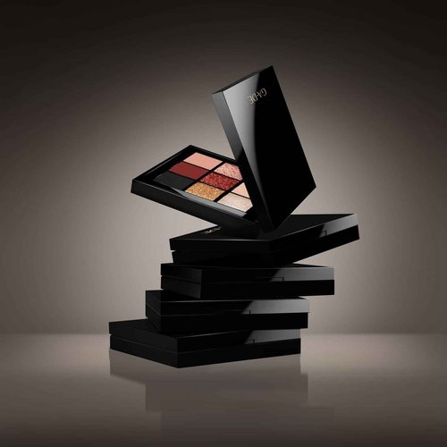 GA-DE Velveteen Eyeshadow Palette, 51 - Eyeshadow Collection with Light to Deep Shades - for Matte, Metallic, Silky and Shimmery Finishes - 0.286 oz