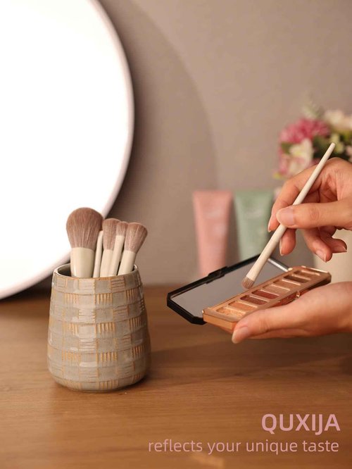 QUXIJA Ceramic Makeup Brush Holders, Bathroom Vanity and Countertop,Make up Brushes Cup for Cosmetics, Lipsticks, Bathroom Vanity Desktop Storage (Vintage Grey)