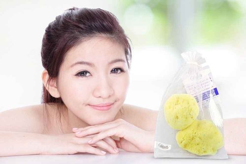 Premium Natural FINA Silk Sponges - 2pc, 4"- 4.5" Luxury Soft on Skin fine pored sea Sponge from The Mediterranean, Perfect for Make up, Facial Cleansing & Bathing