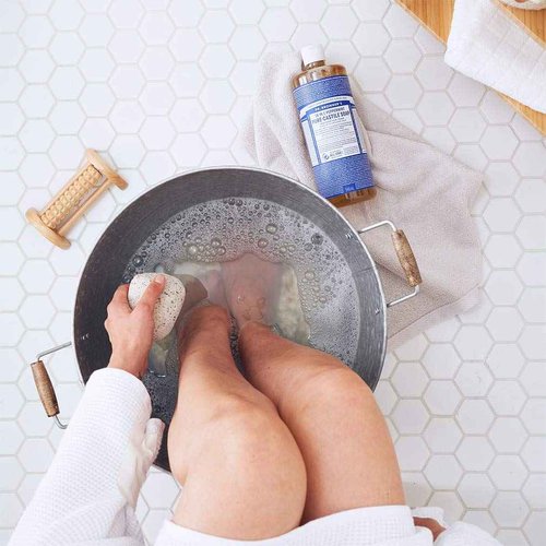 Dr. Bronner's - Pure-Castile Liquid Soap (Peppermint, 32 ounce and 2oz bundle) - Made with Organic Oils, 18-in-1 Uses: Face, Body, Hair, Laundry, Pets & Dishes, Concentrated, Vegan, Non-GMO