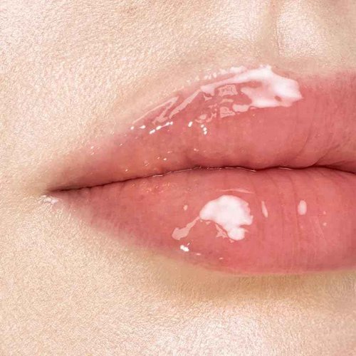 KYLIE Skin Lip Oil Jenner Strawberry 0.2 fl oz