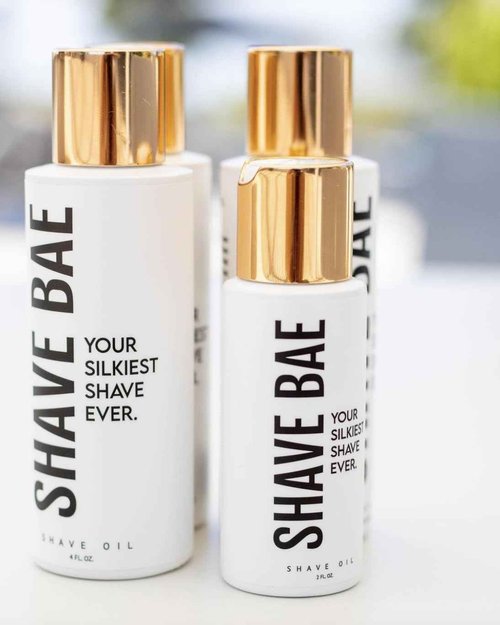 SHAVE BAE ALL-NATURAL Shaving Oil - No Razor Burn or Bumps | Hydrating | Beard & Bikini Lines | Silky Smooth Skin | Non-Toxic, Made in USA | Ditch Shaving Cream & Skip Lotion | Best shave ever