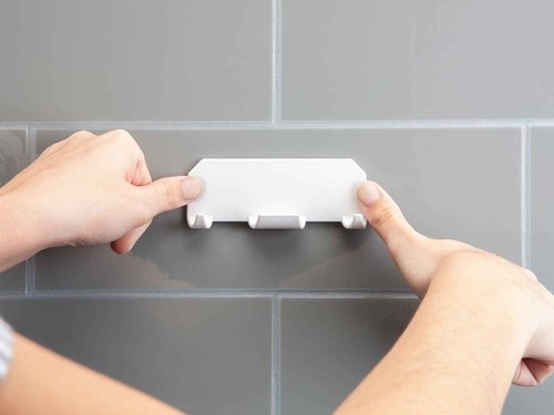 WeatherTech RazorHolder - Wall Mounted Dual Razor Holder