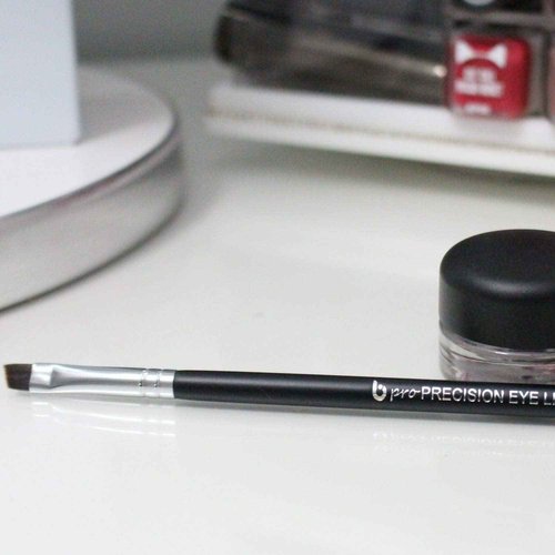 Professional Eyeliner Makeup Brush Set – 2pc Beauty Junkees Eye Liner Brushes Includes Angled Precision Gel Liner for Tightline, Pro Small Flat Definer, Precision Lash Liner, Brow Conceal for Defining