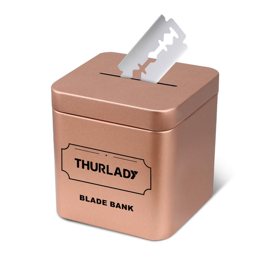 THURLADY Razor Blade Bank for Used Double Edge Safety Razor Blades, Home and Travel Essentials Women's Safety Razor Accessories, Metal Blade Disposal Case for Safe Storage Blades, Rose Gold