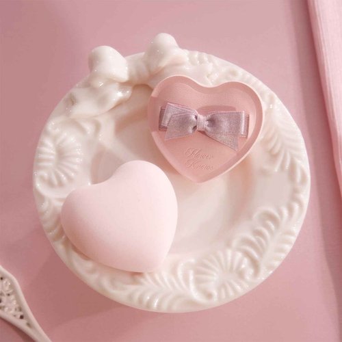 Flower Knows Strawberry Kiss Delight Set 4 Pieces Strawberry Cupid Makeup Gift Kit,Includes Lip Cream,Liquid Blush,Portable Mirror,Powder Puff,Portable Beauty for Women Girls(Strawberry Delight)