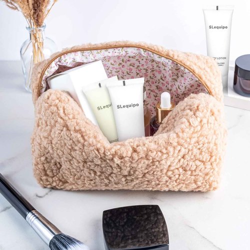 5-IN-1 Hotel Soaps and Toiletries Bulk Set: 50 Pcs - 5-Piece Set: 10 Hotel Bar Soap 0.5oz, 10 Shampoo, 10 Body Wash, 10 Body Lotion, 10 Conditioner - Mini Guest Toiletries