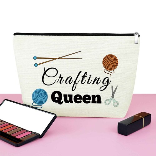 Mxrymvu Crafting Gifts for Women Makeup Bag Craft Lover Gifts Sewing Gift for Women Crafting Queen Cosmetic Bag Crafter Gift Ideas Christmas Birthday Present for Friend Girls Her Travel Pouch