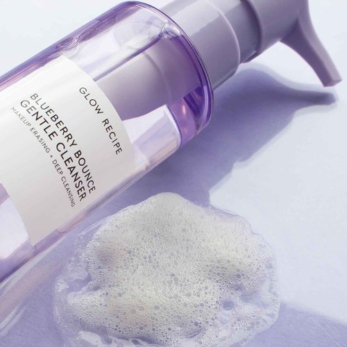 Glow Recipe Blueberry Bounce Exfoliating Face Wash - Foaming Facial Cleanser, Makeup Remover & Clarifying Mask - Hydrating Hyaluronic Acid & Gentle AHA for Sensitive Skin - Korean Skincare, 160ml