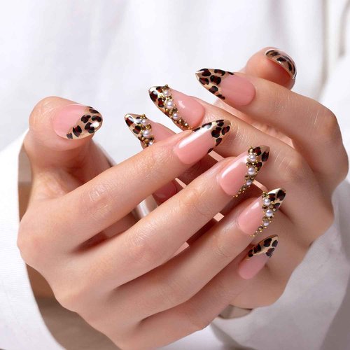 LOVFUL Press on Nails Noir d'Or | Handmade with Full Covered Crystals | Reusable Full Cover Nails | Almond Regular 1.0 in | P003-M