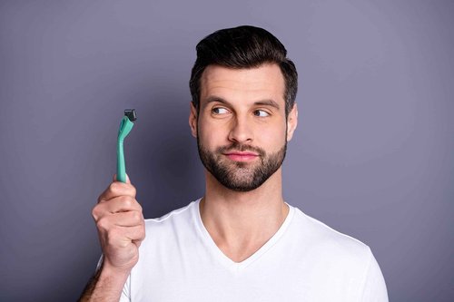 Preserve Shave 5 Five Blade Refillable Razor, Made from Recycled Materials, Neptune Green and Preserve Five Blade Replacement Cartridges for Preserve Shave Five Recycled Razor (4 Count) Bundle