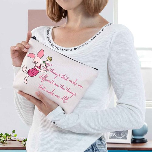 BWWKTOP Pig Cartoon Makeup Bag Pig Movie Inspired Gifts The Things That Make Me Different Are The Things That Make Me Me Zipper Pouch Bag Pig Merchandise (Make Me Different)