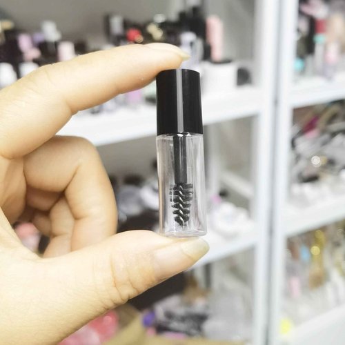 COSIDEA 71 PCS Empty Mini 3ml mascara tubes and wand for castor oil, Small Sample Size Eyelash Growth packing Tube container (71)