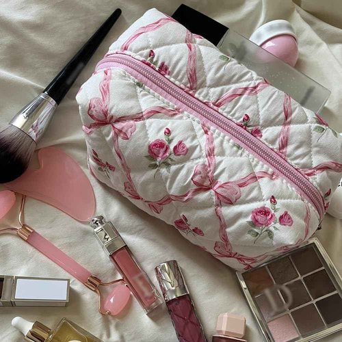 Trnerm Small Makeup Bag Quilted Cosmetic Bag Coquette Makeup Pouch Makeup Organizer Pink Ribbons Small Travel Makeup Bag Travel Toiletry Bag for Women Girls