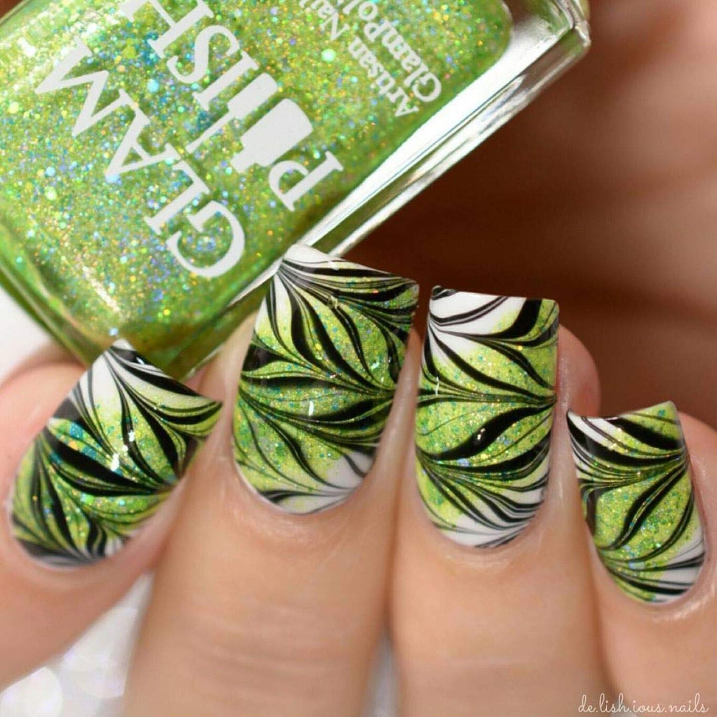 Whats Up Nails - Pure Color #7 Watermarble Tool