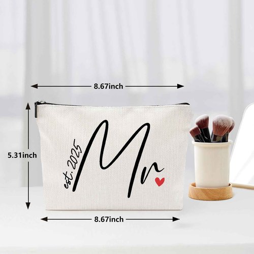 Vancsenia Mrs Est. 2025 Makeup Bag – Bridal Cosmetic Pouch, Wedding Gift for Bride, Future Mrs Canvas Travel Toiletry Bag, Engagement Gift for Her