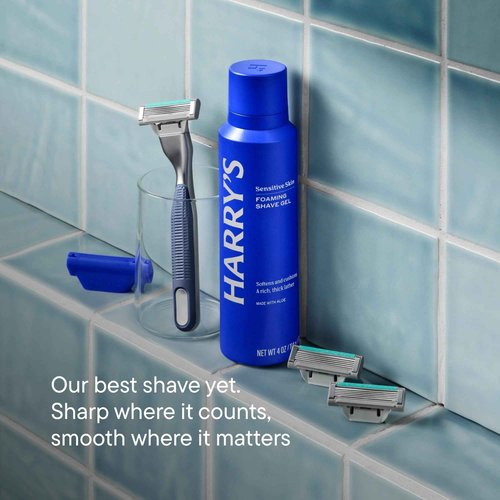 HARRY'S PLUS: Shaving Kit for Men – Gift Box with Premium Handle, 5 Razor Blade Cartridges, 2 oz Foaming Shave Gel & Travel Cover, Advanced Pivoting System – Clay