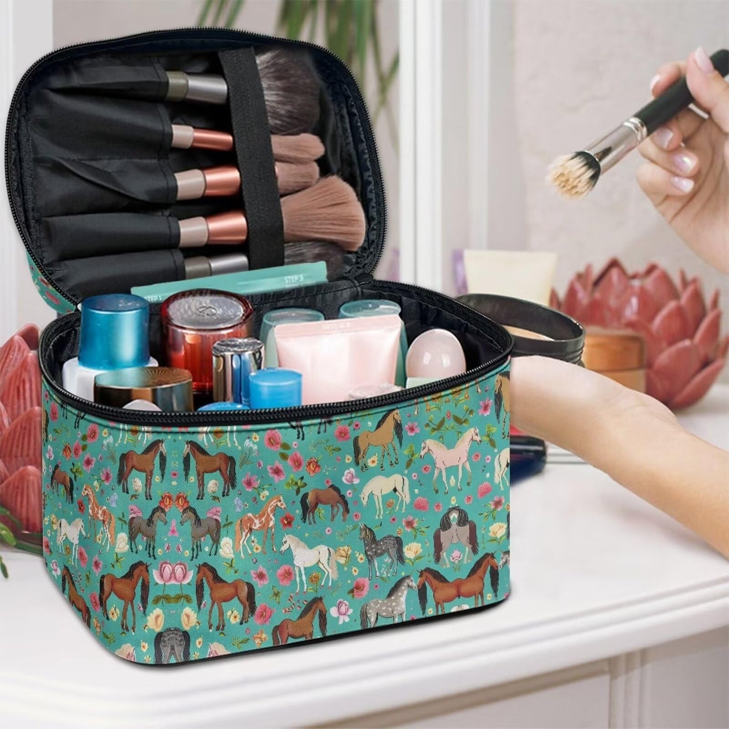 Flashideas Green Shredded Horse Cosmetic Pouch Cosmetic Organizer Storage Case Makeup Organizer Bag for Travel Easy to Take with Handle for Jewelry, Lipstick, Cosmetic Box