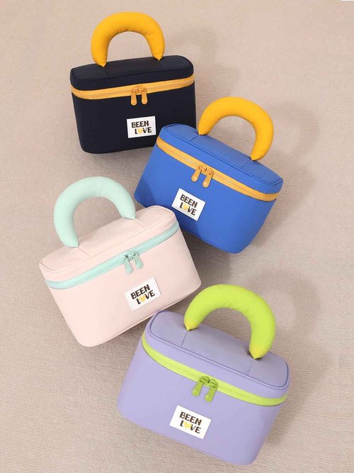 Lalamisi Travel Makeup Bag Cute Cosmetic Bag for Women Large Capacity Makeup Case Organizer Bag Toiletry Bag Portable Waterproof Make Up Bags with Handle and Divider, Purple