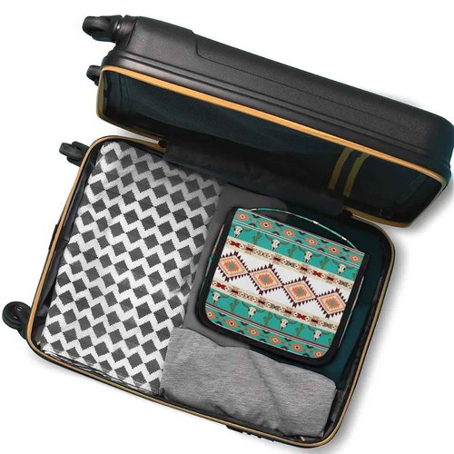 Funky Qiu Hanging Toiletry Bag for Women And Men, Ethnic Aztec Navajo Travel Cosmetic Makeup Bag Travel Organizer, Bull Skull Cactus Waterproof Toiletry Bag for Accessories, Essentials