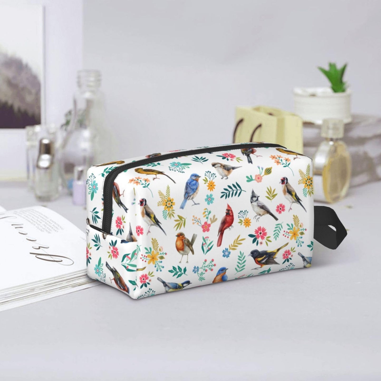 YISHOW Watercolor Birds Travel Makeup Bag Women Cosmetic Bag Adorable Roomy Toiletry Bag With Zipper