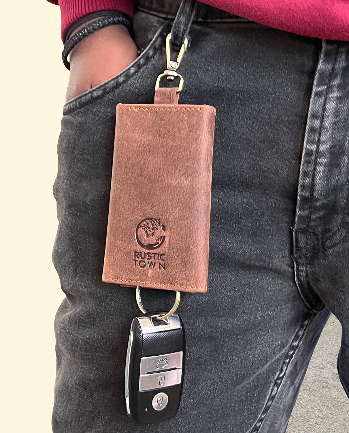 Leather Key Holder - Smart Fob Car Key Loop - Leather Key Pouch Wallet Slim Keychain with 6 Key Holder - Stylish and Practical Key Organizer for Men and Women