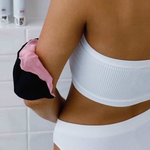 Loving Tan Reusable Self Tanner Removing & Skin Polishing Glove, Exfoliating With Light & Heavy Options, Washable & Durable Design, Suited for All Skin Types - 1 ct.