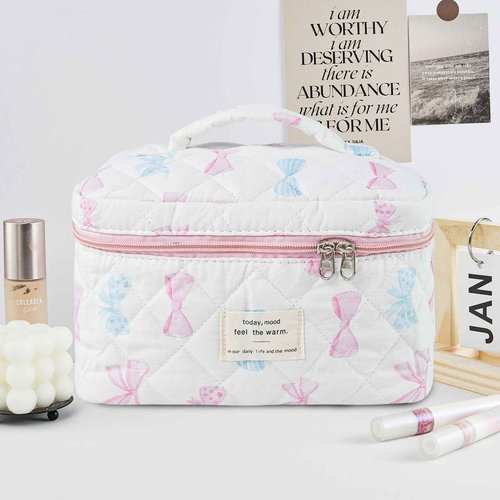 GISMTR Makeup Bag, Quilted Bow Cosmetic Bag, Large Travel Aesthetic Make up Bag, Cute Coquette Toiletry Pouch for Women Girls