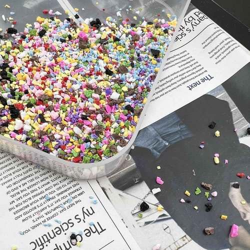 Daiyifiy 100G Crushed Fake Sprinkles Irregular Polymer Clay Slices Resin Sprinkles Fake CandyClay Sprinkles Nail Art Slices Polymer Sprinkles for Nail Art DIY Phone Case Crafts(14-Light Pink)