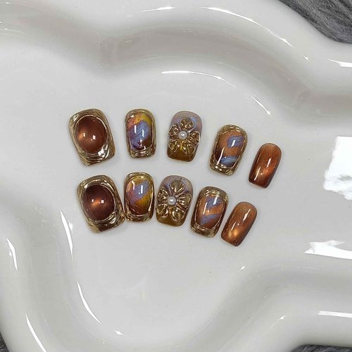 TENPAL Handmade Short Square Press on Nails with Kit,Golden Brown Chrome Hand-Sculpted Toffee Blooms & Gilded Edge Designs Glue on Nails,Glossy Sunset Metallic Cat Eye Fake Nails for Fall Winter(S)