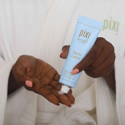 Pixi Clarity Lotion | Oil-Free, Pore Minimizing Moisturizer | Hydrating, Refreshing & Shine-Free Finish | Lightweight, Water-Based Formula | 1.70 fl oz/50 ml