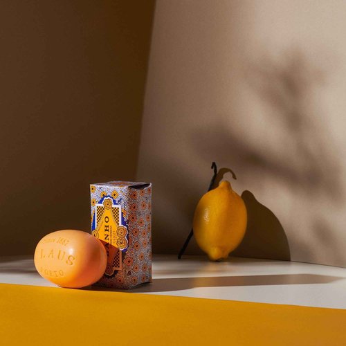 Claus Porto - Banho Citron Verbena Soap for Men + Women | Silky, Cleansing, Hydrating | Handcrafted, Aromatic, Energizing (150g | 5.3 oz)