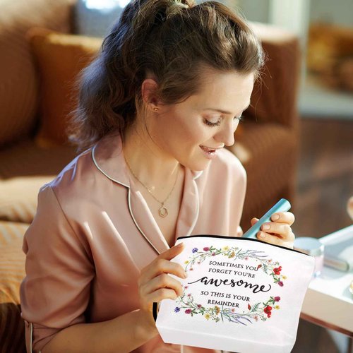 Reginary 5 Pcs Christmas Inspirational Makeup Bags for Women Bulk Motivational Flower Canvas Cosmetic Bag with Zipper Gifts Thank You Gift for Staff Employee Coworker Party Gifts, 9 x 6.7 in