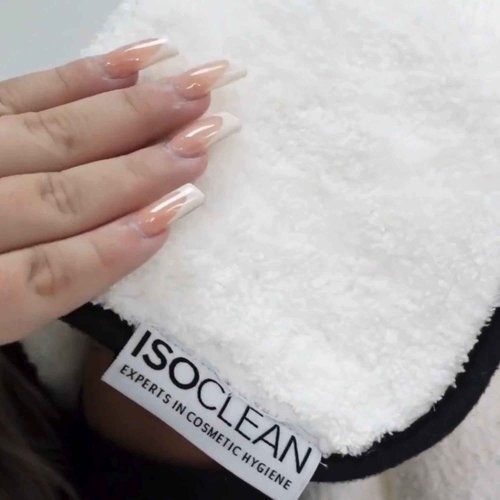 Isoclean Microfibre Towel - Absorbant Soft Fabric Towel for Makeup Brush Cleaning with Reinforced Edges, Machine Washable and Reusable for Delicate Makeup Brushes, 8x8 Inches, Small