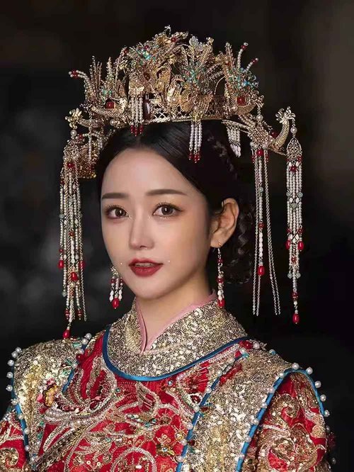 Chinese Wedding Bride Hair Accessory Chinese Crown Wedding Hair Accessories Golden Flower Floral Beaded Flapper Headband Jeweled Bridal Wedding Tiara (Phoenix)