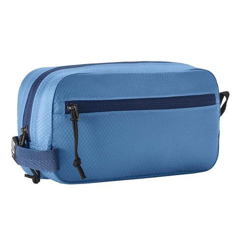 Eagle Creek Pack-It Isolate Quick Trip - Compact Travel Toiletry Bag for Optimizing Luggage Space - Lightweight - Water-Resistant - Easy-Grab Zipper - Sustainable Materials - X-Small - Blue Dawn