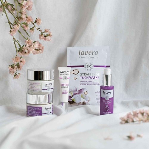 lavera Firming Day Care - Anti Aging Face Cream with Triple Hyaluron & Bakuchiol for Smooth Skin - Anti Wrinkle Face Cream - Face Moisturizer - PETA Certified - Vegan - Made in Germany - 1.7 Fl Oz
