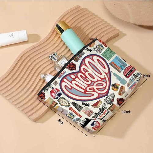 Chicago Travel Gift Cosmetic Bag Chicago Lover Gifts Makeup Bag Chicago Souvenir Gift Chicago State Welcome Gift for Women Friends Sister Birthday Christmas Bachelorette Party Favors Girls Trip Gifts