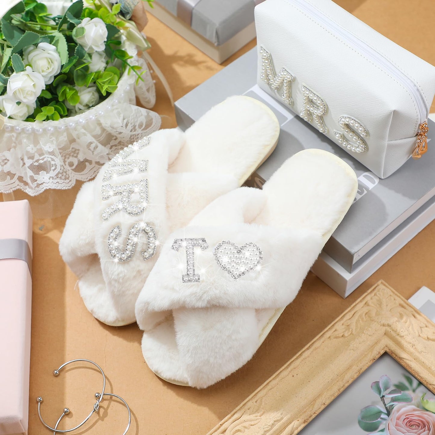 Xtinmee Personalized Initial Wedding Bride Slippers MRS Pearl Letter Makeup Bag Bridal Shower Gifts for Wedding Day (T)