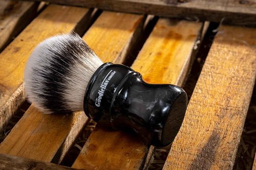 The Goodfellas' Smile Synthetic Shaving Brush (The Deep) - Extra Dense 24mm Brush Knot for a Fabulous Lather