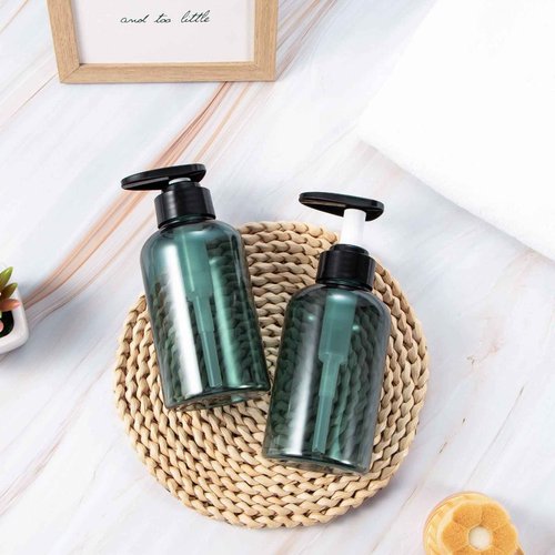 Yebeauty Pump Bottle 10oz, 2 PCS Shampoo Bottles Dispenser with Pump Refillable Containers, 300ml,Clear Blue