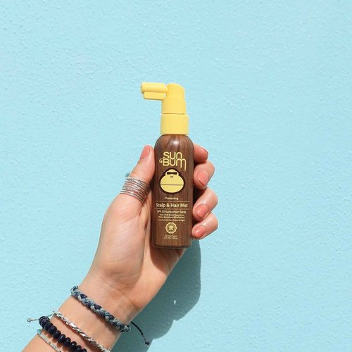 Sun Bum Original SPF 30 Sunscreen Scalp and Hair Mist 2 OZ Blonde Formula Hair Lightener 4 oz Spray Bottle Blonde Hair Types Bundle