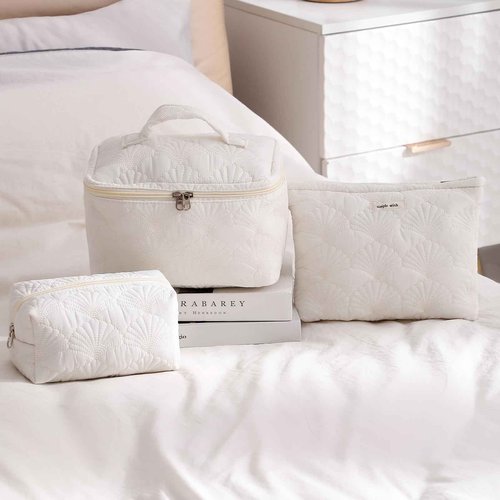 RSRSLEII 3Pcs Quilted Cotton Coquette Makeup bag, Coastal Granddaughter Aesthetic Cosmetic Bag, Cute Seashell Portable Travel Toiletry Pouch (08 3Pcs White)